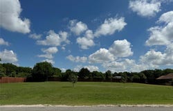 105 Elmwood Drive, Ovilla, TX 75154