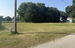 E BEERS Street, Decatur, MI 49045