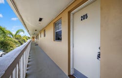 2152 NE 1st Way, Boynton Beach, FL 33435