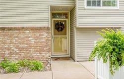 6388 Tahoe Road, Woodbury, MN 55125