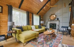 300 Cedar Drive, Long Pond, PA 18334