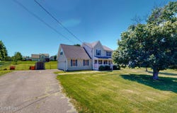 483 Jake Dr, Rineyville, KY 40162