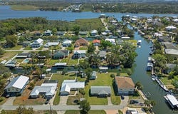1930 NW 17th Street, Crystal River, FL 34428