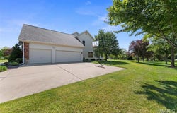 74 Saybridge Manor Parkway, Lake St Louis, MO 63367