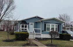 16 E Bass Circle, Lakeside, OH 43440