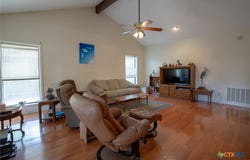 109 Nantucket Avenue, Victoria, TX 77904