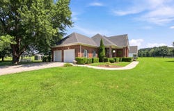 7370 Cartersville Road, Berea, KY 40403