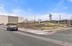 1229 W Broadway Ave, Spokane, WA 99201