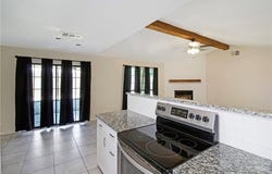 1211 E Hancock Street, Beeville, TX 78102