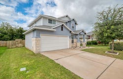 109 Saranac Dr, Elgin, TX 78621
