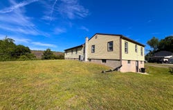 96 GRUMPY MOUNTAIN Road, Selinsgrove, PA 17870