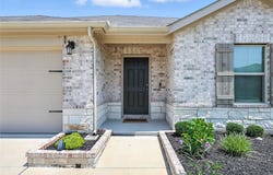 2276 Kingfisher Street, Crandall, TX 75114