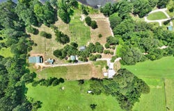 350 Indian Hen Drive, Garrison, TX 75946