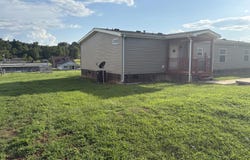 66 Garden Drive, Flat Lick, KY 40935