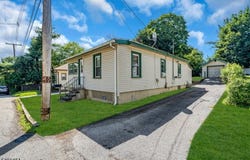 41 Nestor St, Franklin Boro, NJ 07416-1561