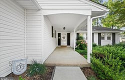 3021 MAPLE SHADE LANE, WILMINGTON, DE 19810