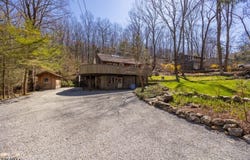 20 Glenwood Ln, Vernon Twp., NJ 07461-4332