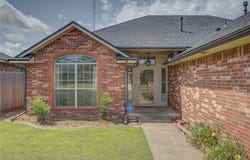 2900 SE 97th Street, Moore, OK 73160