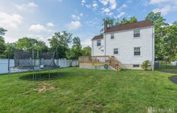 324 Greene Avenue, Middlesex, NJ 08846