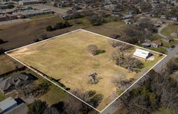S Ewing, Boyd, TX 76023