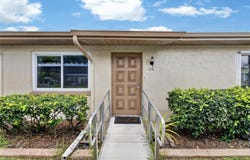 112 GLOUCESTER Boulevard, SUN CITY CENTER, FL 33573