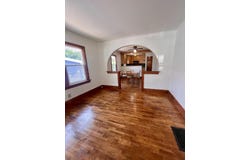 313 S Hamilton Street, Marshall, MI 49068