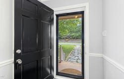 1208 Cary Street, Burlington, NC 27215
