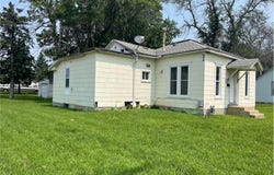 1212 9th Avenue SW, Austin, MN 55912