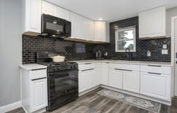 6559 Saline Drive, Waterford, MI 48329