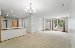 277 S 79th Street unit: 506, West Des Moines, IA 50266