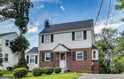 5016 56TH AVENUE, HYATTSVILLE, MD 20781