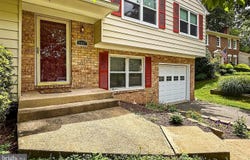 2942 FOX TAIL CT, WOODBRIDGE, VA 22192
