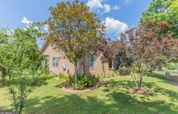 324 Avenue Of The Oaks, Rock Spring, GA 30739