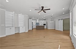 4402  W Huron  LOOP, Fayetteville, AR 72704