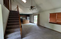 802 W 52nd St S, Wichita, KS 67217