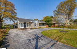 228 Brookdale Avenue, Greenville, SC 29607