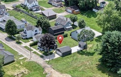 124 2nd Avenue NW, Beach City, OH 44608