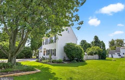 1558 MILLPORT ROAD, LANCASTER, PA 17602