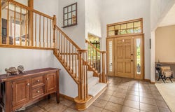 245 Minges Hills Drive, Battle Creek, MI 49015