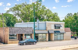 5413 N 2nd, LOVES PARK, IL 61111
