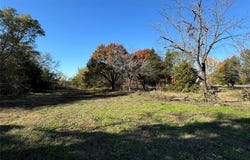 812 W Bells Boulevard, Bells, TX 75414