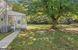 160 ROUZIE Drive, TAPPAHANNOCK, VA 22560