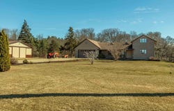8325 S Avon Store Road, Brodhead, WI 53520