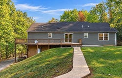 145 S WOODLAND AVE, BUENA VISTA, VA 24416