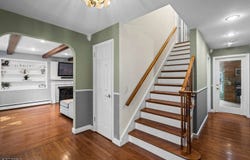 305 Mountain Ave, North Plainfield Boro, NJ 07060-4415