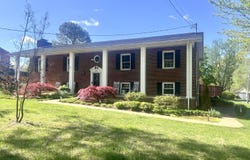 2215 Knob Creek Road, Johnson City, TN 37604