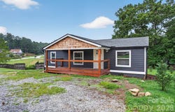 74 TJ Trail, Hendersonville, NC 28792