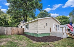713 Maple Road, Ionia, MI 48846