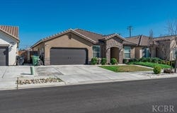 1150 Fire Fall Avenue, Lemoore, CA 93245