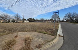 204 E Central Drive lot: 1, Georgetown, TX 78628